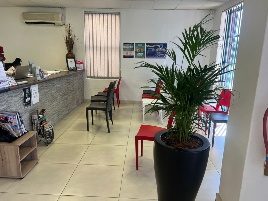 9 Bedroom Property for Sale in Bloemfontein Free State